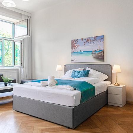 Апартаменты Brilliant 2Br Apt. Near Akh-Hospital Вена Экстерьер фото