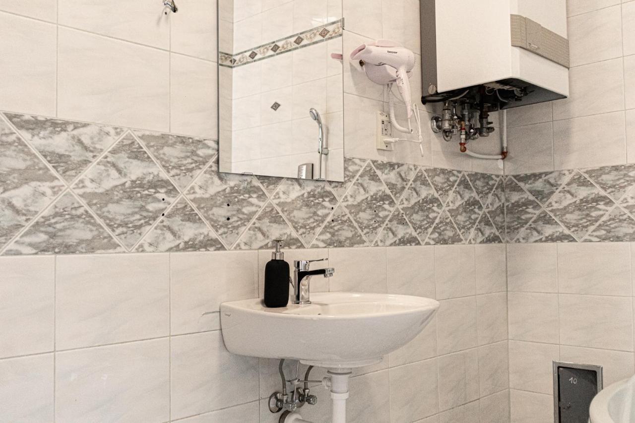 Апартаменты Brilliant 2Br Apt. Near Akh-Hospital Вена Экстерьер фото